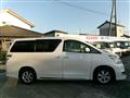 2013 Toyota Vellfire