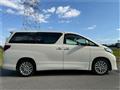 2014 Toyota Alphard