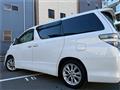 2010 Toyota Vellfire