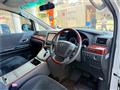 2010 Toyota Vellfire