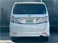 2013 Toyota Vellfire