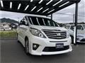 2013 Toyota Alphard
