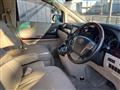 2009 Toyota Alphard