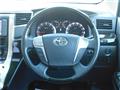 2011 Toyota Alphard