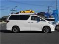 2011 Toyota Alphard