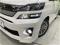2013 Toyota Vellfire
