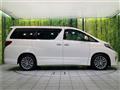 2013 Toyota Alphard