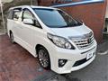 2014 Toyota Alphard