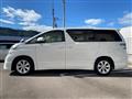2011 Toyota Vellfire