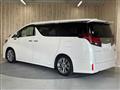 2016 Toyota Alphard