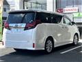 2015 Toyota Alphard