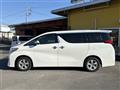 2015 Toyota Alphard