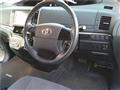 2013 Toyota Estima
