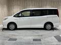 2016 Toyota Noah