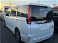 2016 Toyota Noah