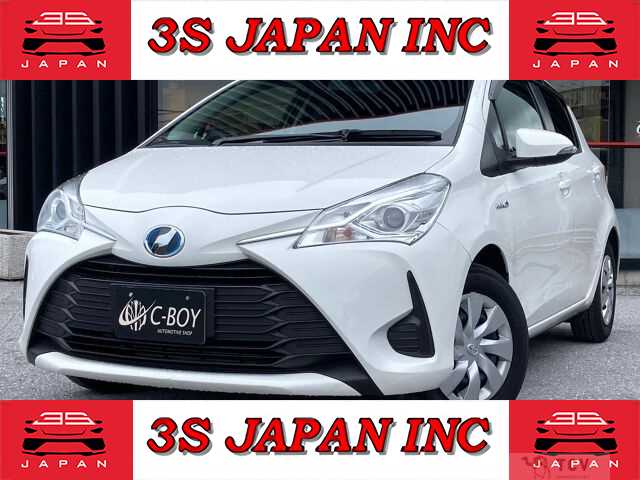 2017 Toyota Vitz