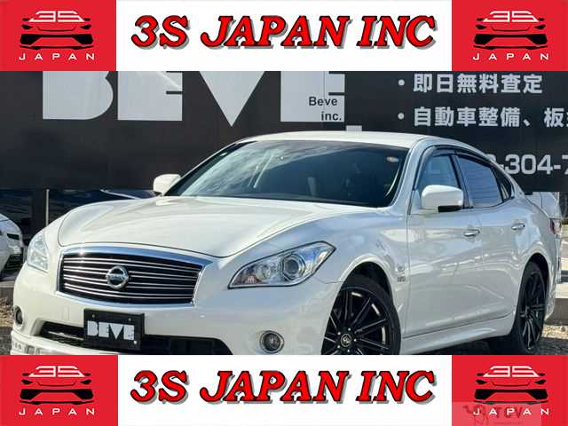 2011 Nissan FUGA HYBRID