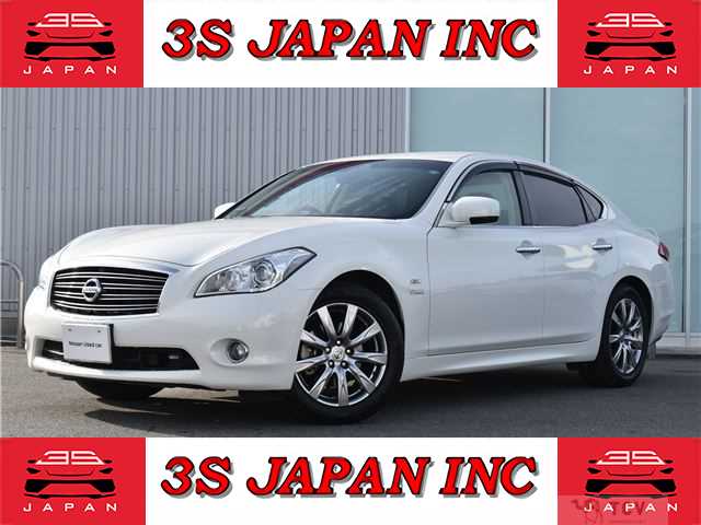 2011 Nissan FUGA HYBRID