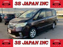 2013 Nissan Serena