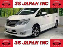 2015 Nissan Serena