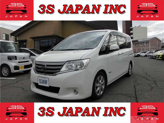 2013 Nissan Serena