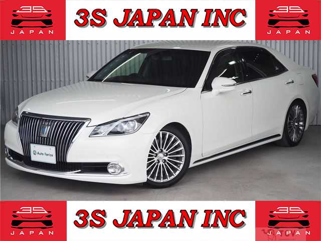 2014 Toyota Crown Majesta