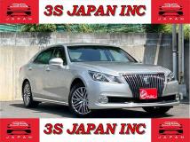 2016 Toyota Crown Majesta