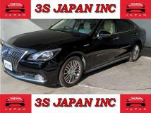 2014 Toyota Crown Majesta