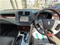 2012 Toyota Crown Hybrid