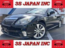 2012 Toyota Crown Hybrid