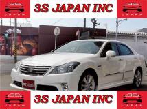 2012 Toyota Crown Hybrid
