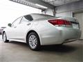 2016 Toyota Crown Hybrid