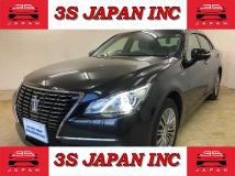 2015 Toyota Crown Hybrid