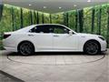 2015 Toyota Crown Hybrid