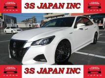 2016 Toyota Crown Hybrid