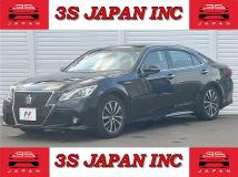 2015 Toyota Crown Hybrid