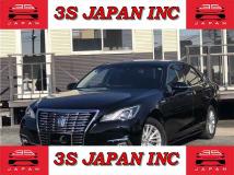 2017 Toyota Crown Hybrid