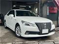 2014 Toyota Crown Hybrid