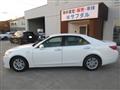 2013 Toyota Crown Hybrid
