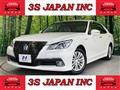 2013 Toyota Crown Hybrid