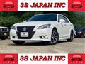 2015 Toyota Crown Hybrid
