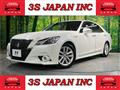 2013 Toyota Crown Hybrid