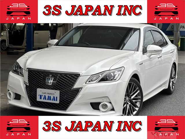 2015 Toyota Crown Hybrid