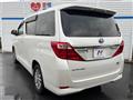 2012 Toyota Alphard Hybrid