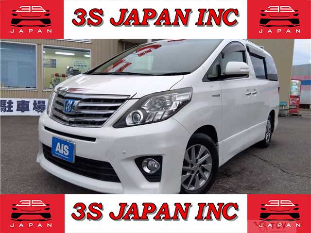 2013 Toyota Alphard Hybrid