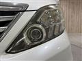 2012 Toyota Alphard Hybrid