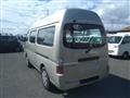 2010 Nissan Caravan