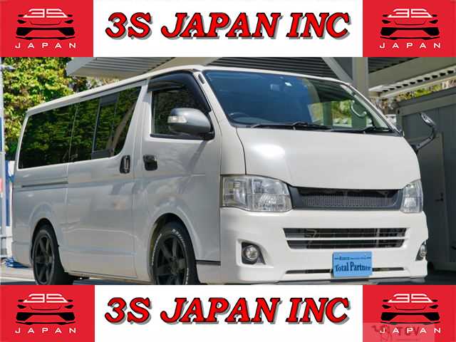 2011 Toyota Hiace Van