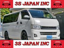 2011 Toyota Hiace Van