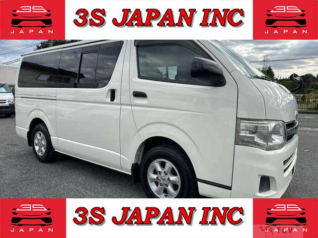 2011 Toyota Hiace Van